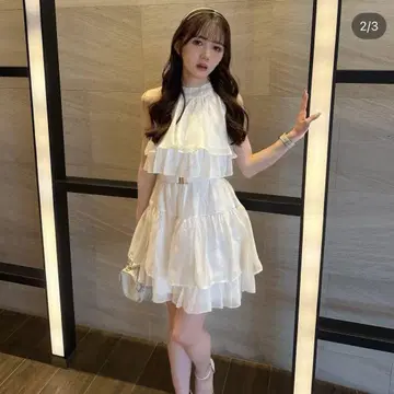 LIP SERVICE 볼륨 티어드 아메슬리 튜닉 아이보리