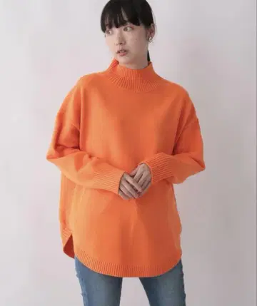 LOWRYS FARM 2WAY 하이넥 라운드 롱 슬리브