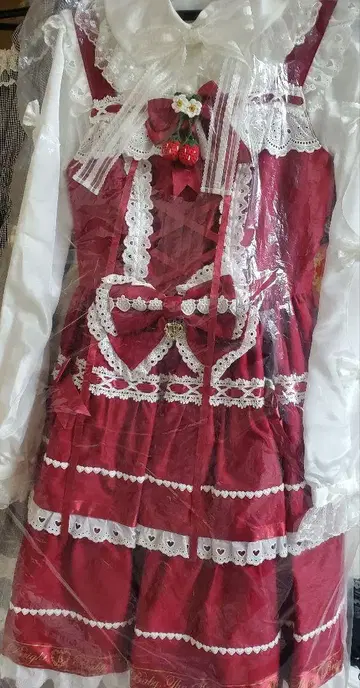 BABY 흔들흔들 딸기 Happy Berry Present JSK 빨간색