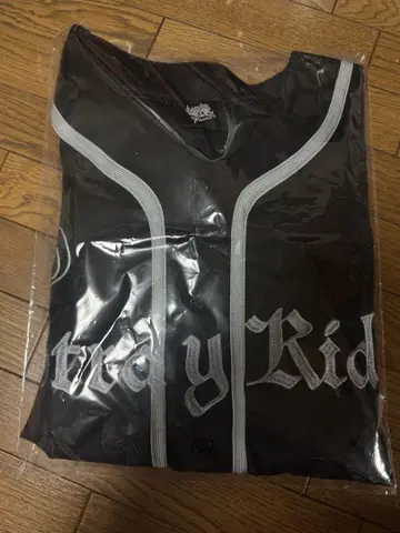 straykids 흠집 현진 유니폼