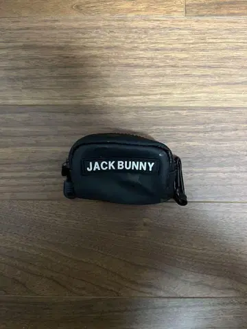 Jack bunny 볼 파우치 블랙 컬러