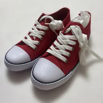 랄프 로렌 스니커즈