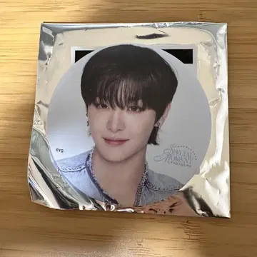 treasure 지훈 캔배지