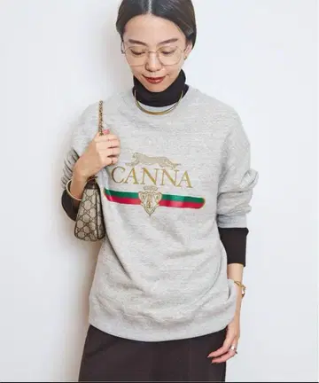 [새상품 택 포함] MUSE AMERICANA CANNA SWEAT