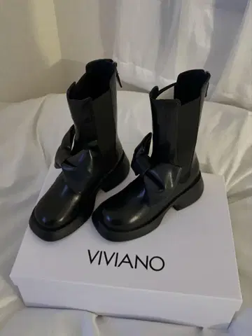VIVIANO 블랙 사이드 고어 부츠