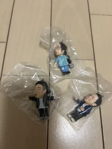 다이앤 가챠가챠 유스케 2개 츠다 1개 고이고이스