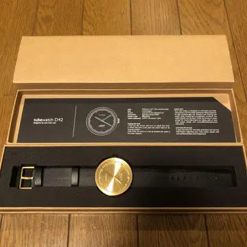 손목시계 워치 블랙 골드