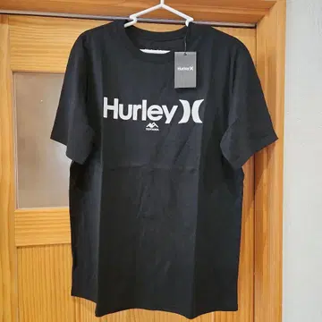새상품 Hurley 한정판 티셔츠 M 블랙
