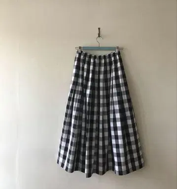VANILLA 코튼 롱 턱 스커트 중고