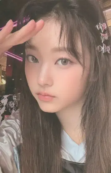 NewJeans Weverse 에디션 HAERIN Get up C2