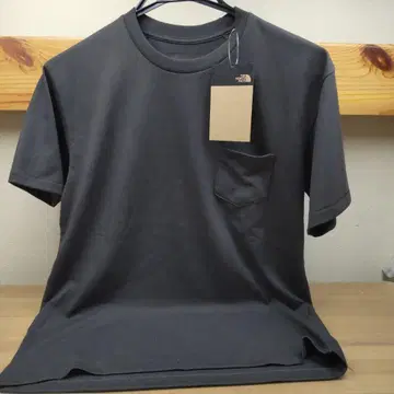 THE NORTH FACE 차콜 그레이 티셔츠