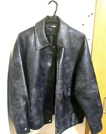 블랙 가죽 싱글 라이더 자켓