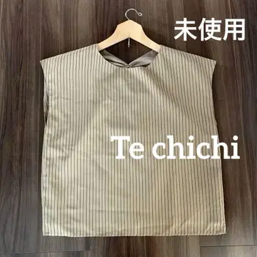 테치치 베이지 블라우스 미사용