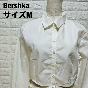 Bershka 화이트 크롭 셔츠 M 긴팔 심플한 디자인 [455]