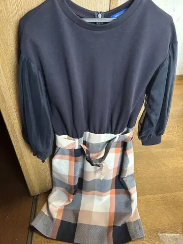 BLUE LABEL CRESTBRIDGE 무릎 기장 원피스 체크