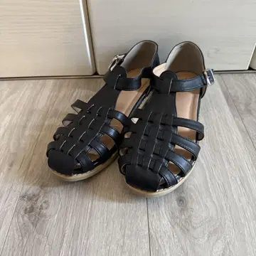 구르카 샌들