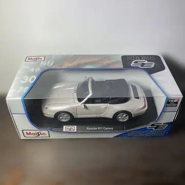 1/18 Maisto Porsche 911 Carrera 특별판