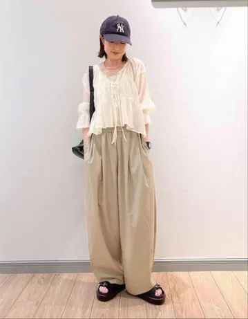 LOWRYSFARM 요류 셔링