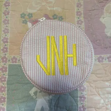 jnhearts 파우치