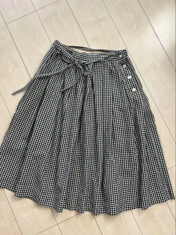 마가렛호웰 깅엄 체크 플레어 스커트