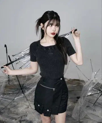 Darich 블랙 티셔츠