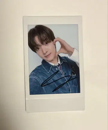 &TEAM 인연의 날 팝업 폴라로이드 친필 사인 EJ 위주