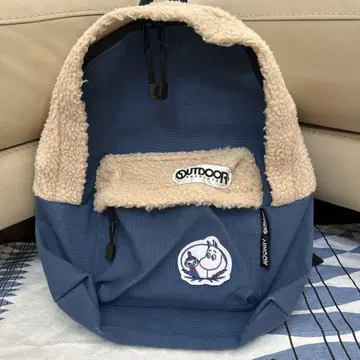 OUTDOOR MOOMIN 플리스 플랩 냅색