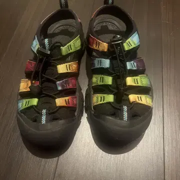 keen 샌들