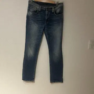 Nudie Jeans 라이트 블루 슬림 핏 데님