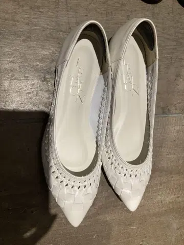 LE TALON | 르 탈론의 신발 (WOMEN) 24cm