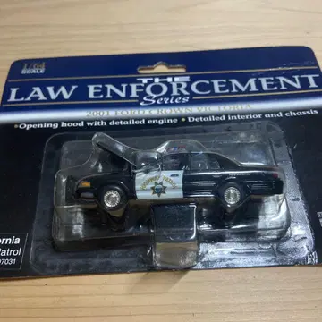 LAW ENFORCEMENT 크라운 빅토리아 CHP 그린라이트
