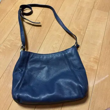 Michael Kors 네이비 백