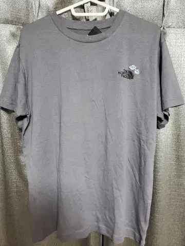 THE NORTH FACE NTW32531 그레이 티셔츠 L