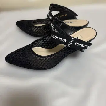 메쉬 블랙 샌들 23cm 다이애나