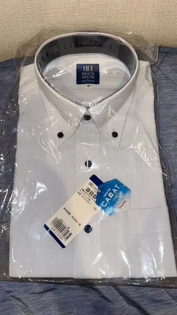 (새상품) 도쿄 셔츠 [ 사용 소재 CARAT ] 버튼다운 반팔 와이셔츠