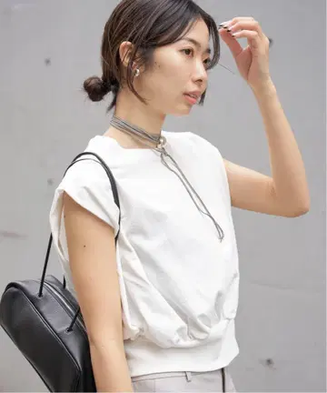 IENA 쭈리 슬리브리스 풀오버 화이트