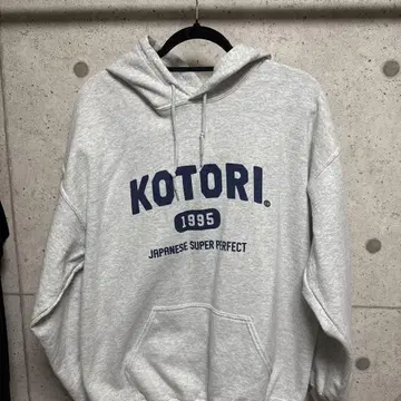 KOTORI 후드티