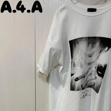 A.4.A 티셔츠 화이트