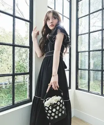 MARY QUANT 시어 프릴 드레스