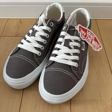 VANS 그레이 스니커즈 22.5cm