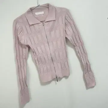 센스 오브 플레이스 바이 어반 리서치 마조리카 플리츠 컴팩트 가디건