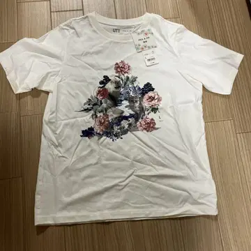 유니클로 PAUL & JOE 고양이와 꽃무늬 프린트 티셔츠 L