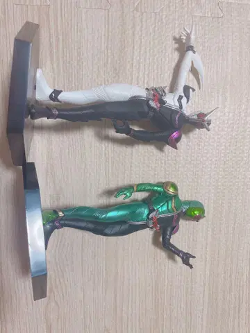 가면라이더 W 피규어 세트