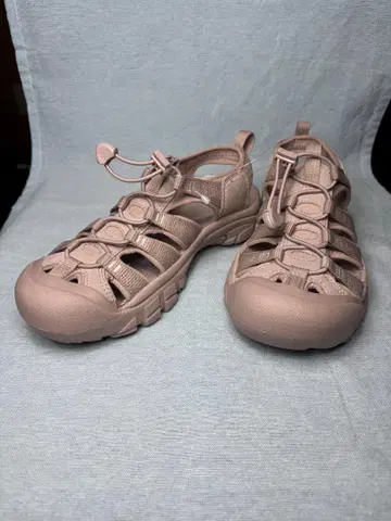 KEEN 샌들