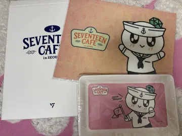 SEVENTEEN CAFE SEOUL 봉봉이 트레이