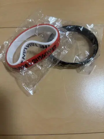 UVERworld vs 키시단 러버 밴드 FC 가입 특전 러버 밴드 세트