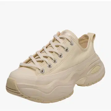 CONVERSE 통굽 화이트 스니커즈