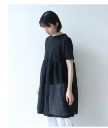 yuni 페플럼 니트