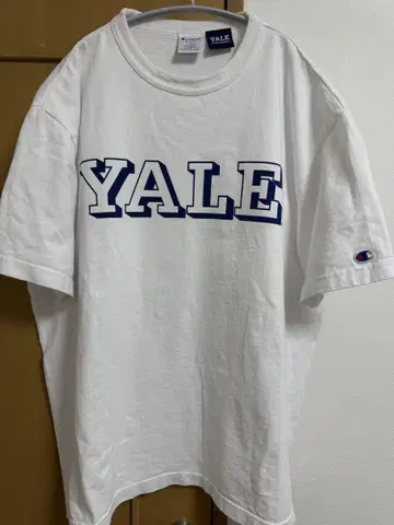 챔피온 반팔 티셔츠 YALE MADE IN USA L 사이즈