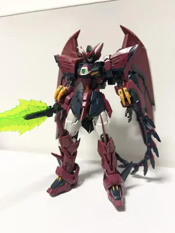 RG 건담 에피온 (조립 완료)